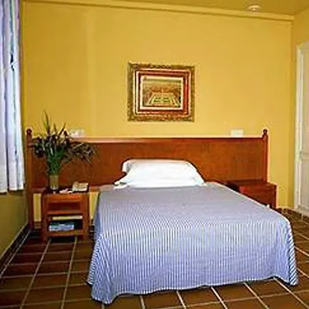Sa Punta De S Estanyol Hotel El Estanyol